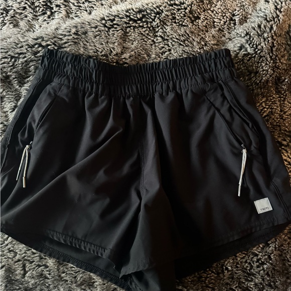 Vuori Women's Black Athletic Shorts - Picture 1 of 3